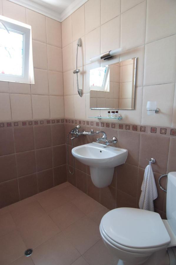 Guest House Hiora Ahtopol Exterior foto