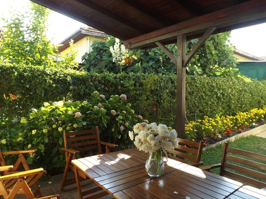 Guest House Hiora Ahtopol Exterior foto