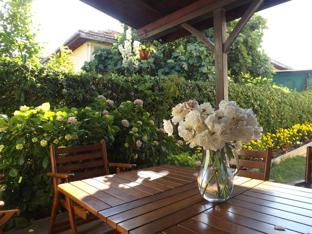 Guest House Hiora Ahtopol Exterior foto