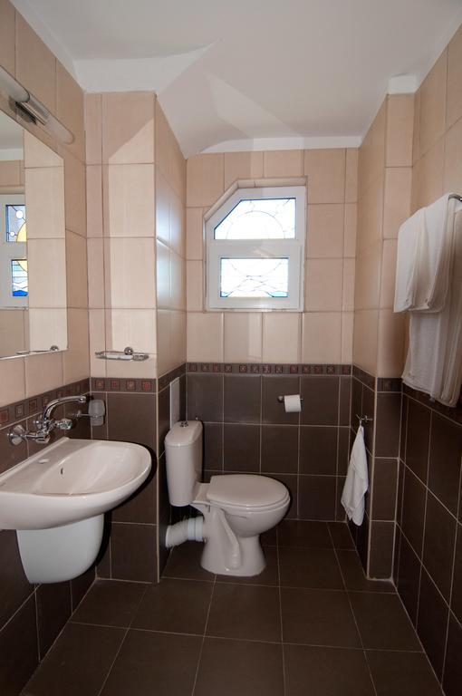 Guest House Hiora Ahtopol Exterior foto