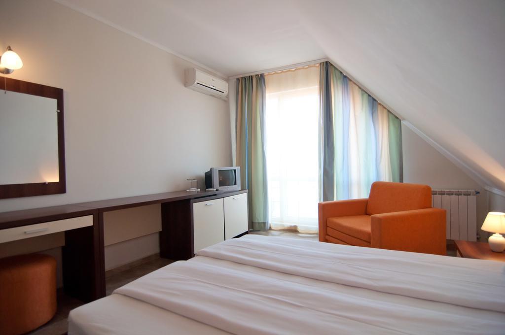 Guest House Hiora Ahtopol Exterior foto