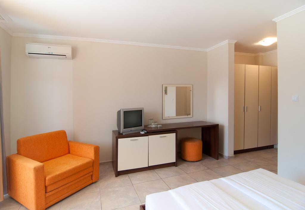 Guest House Hiora Ahtopol Exterior foto