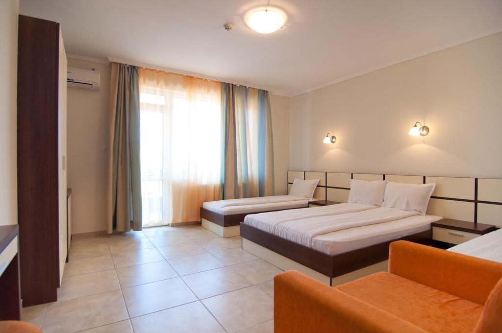 Guest House Hiora Ahtopol Exterior foto