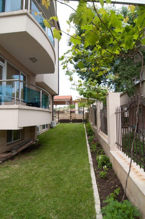 Guest House Hiora Ahtopol Exterior foto